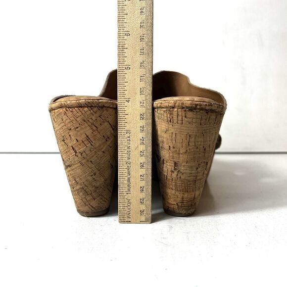 Born Tan Suede Wedge Cork Sandals Womens Sz 11 M Slip On Open Toe Comfort Casual - Picture 9 of 12